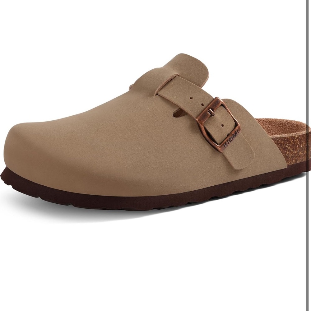 KIDMI women’s Tan Clogs suede